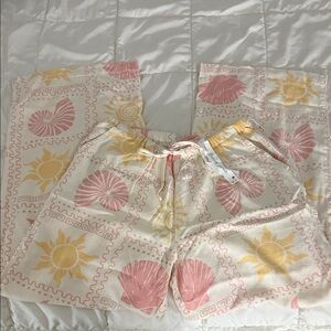 Wide-Leg Beach Print Lounge Pants in Cream with Pink & Yellow Shell Motif